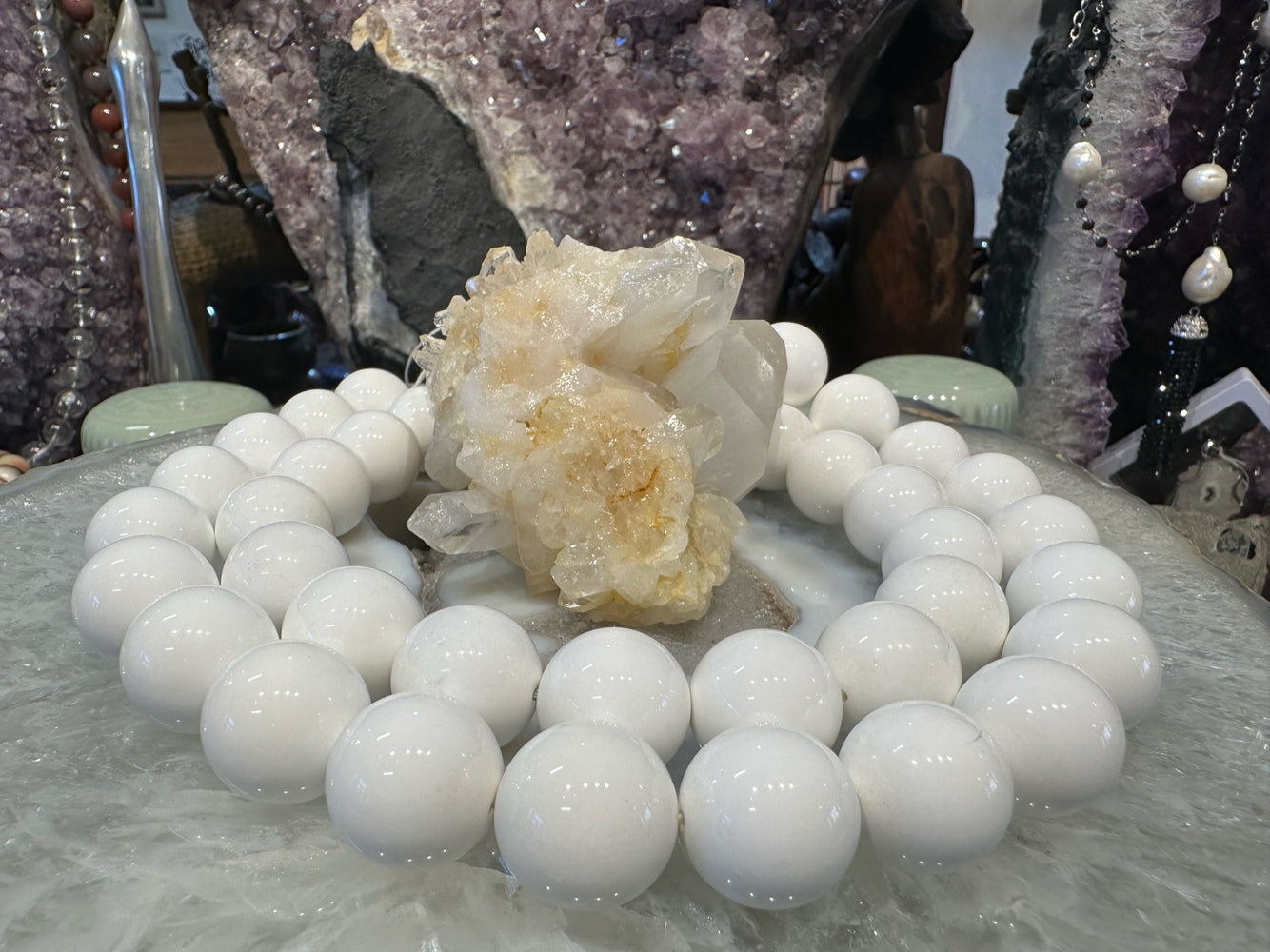 Natural White agate round gemstone beads - 18mm