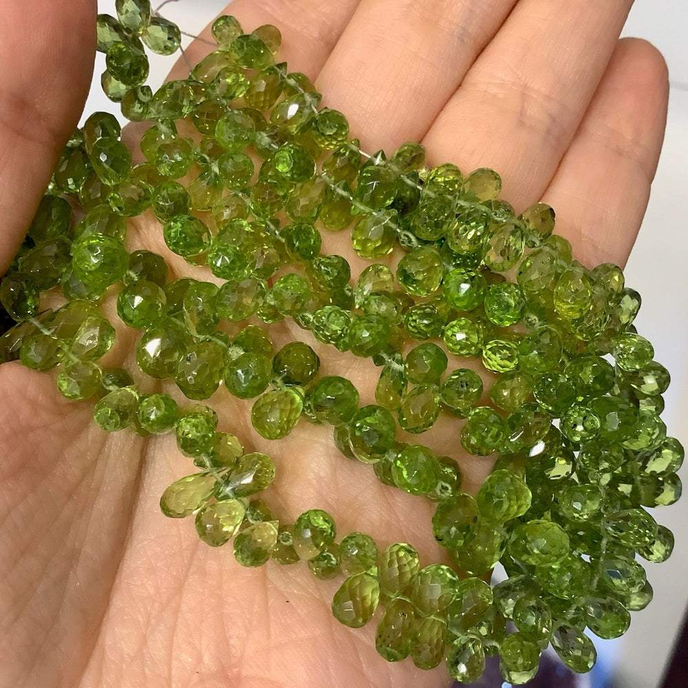 Sparkling Faceted Cut Green Peridot Briolette Teardrop Gemstone Beads