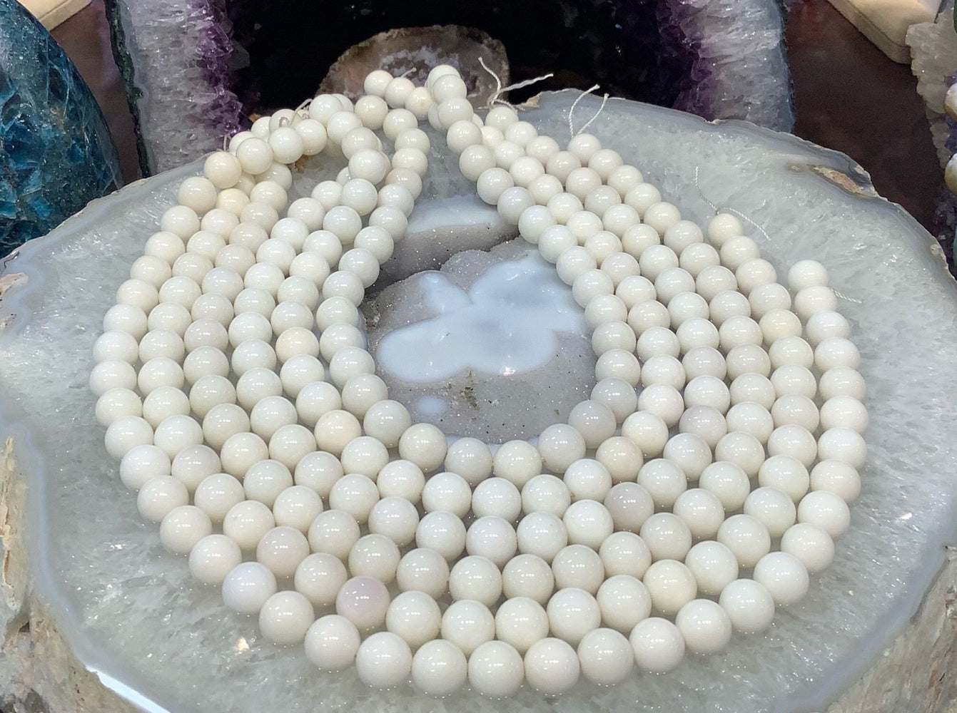 White Agate Round Gemstone Beads - 10mm