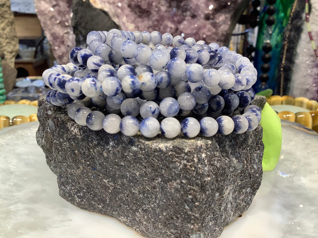 Blue Dumortierite in quartz 5-6mm gemstone bracelet