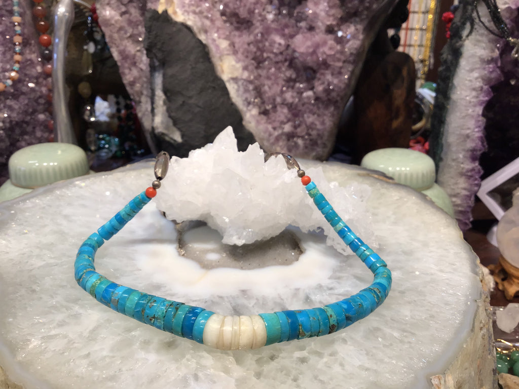 Vintage Navaho turquoise silver gemstone necklace