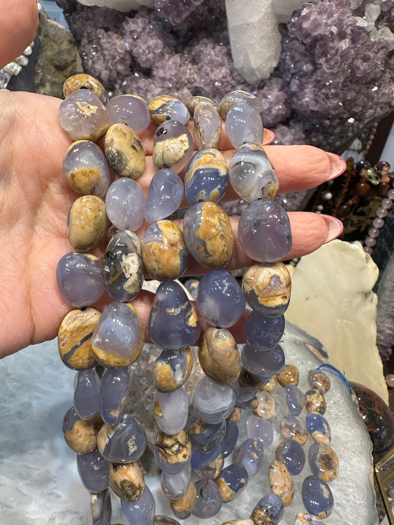 Blue chalcedony matrix tumble  15-20mm gemstone beads