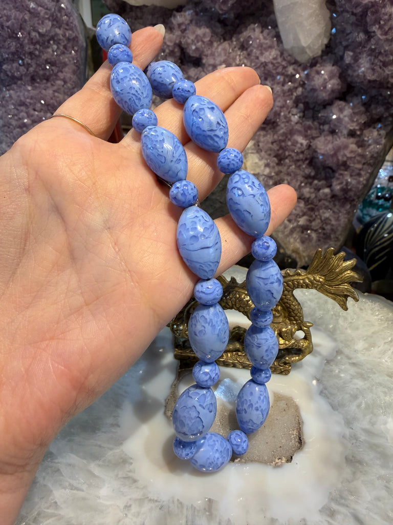 Vintage blue swirl glass oval necklace