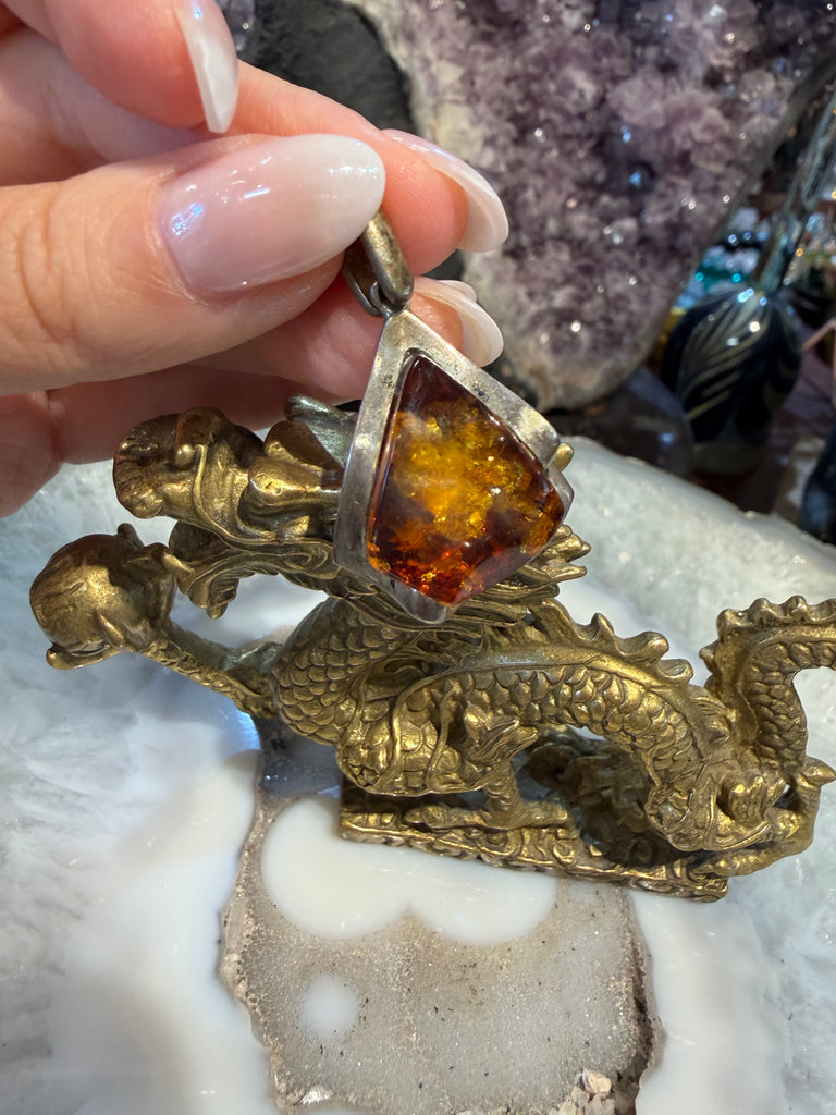 Amber & sterling silver pendant