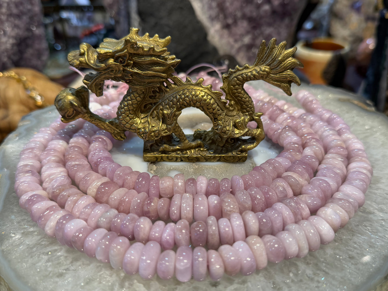 Kunzite nugget 10-15mm gemstone