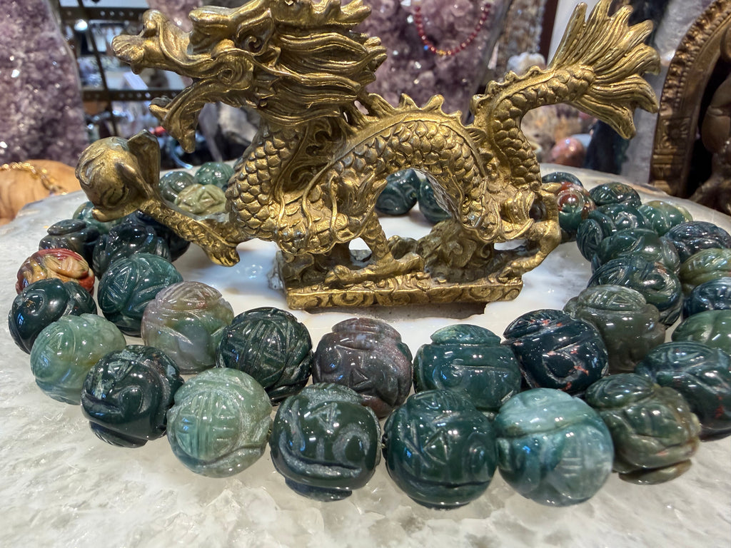 Superb Bloodstone 16mm carving gemstones