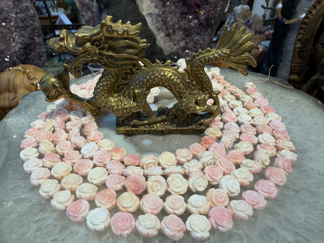 Pink queen conch rose 10mm carvings