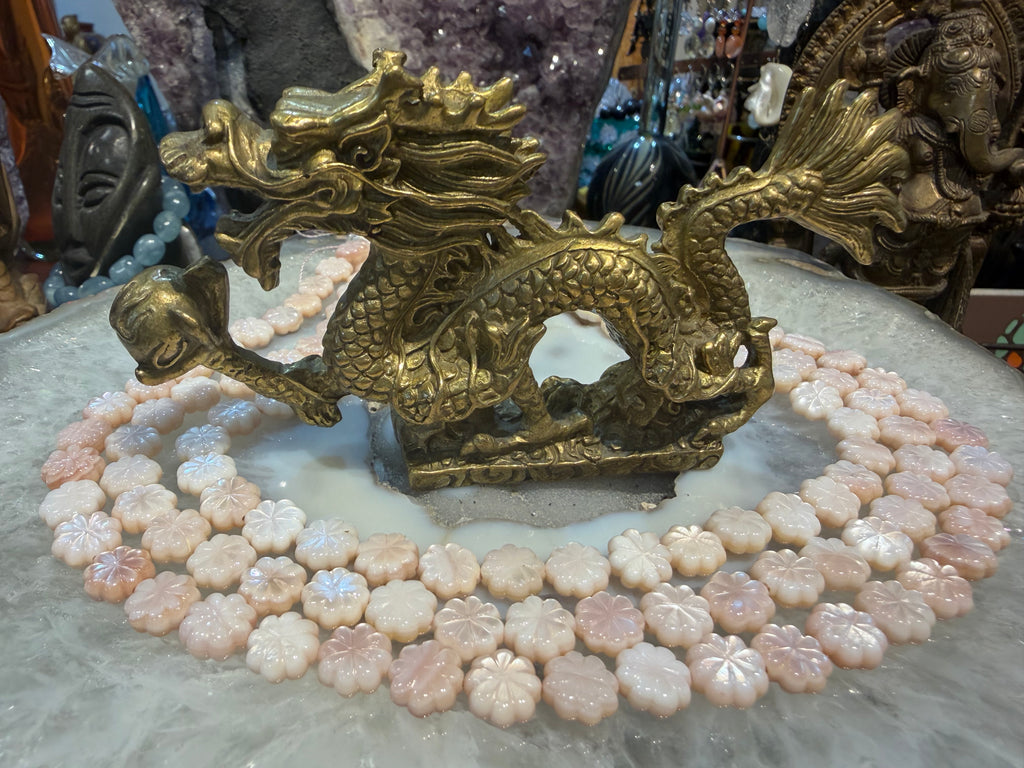 Mother of pearl flower 10mm shell carving
