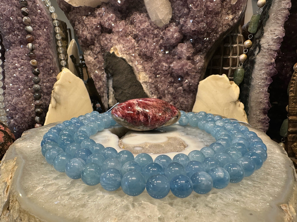 Stunning 12mm Blue Aquamarine Round Gemstone Beads - Beautiful Color