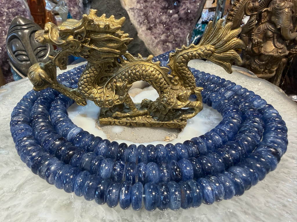 Perles de gemme ovales en kyanite bleue 12mm x 8mm