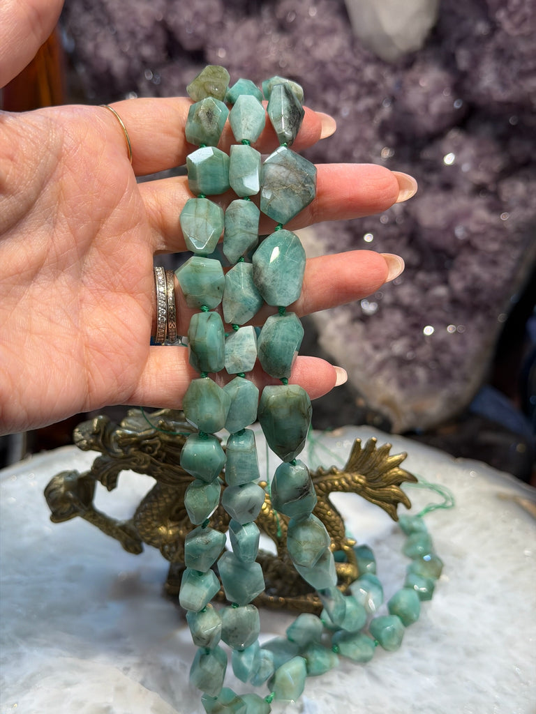 Natural Green Emerald Faceted Gemstone Beads