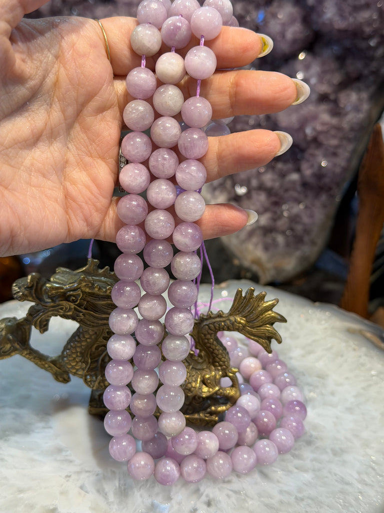Kunzite 10mm gemstones