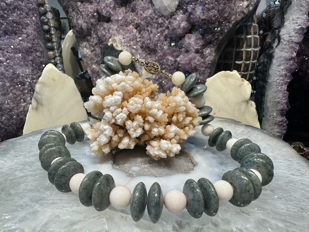 Vintage Chinese Export Old Green Mixed Gemstone Necklace