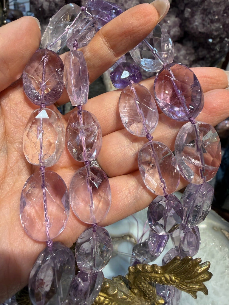 Lavender Amethyst faceted oval 21mm gemstone beads