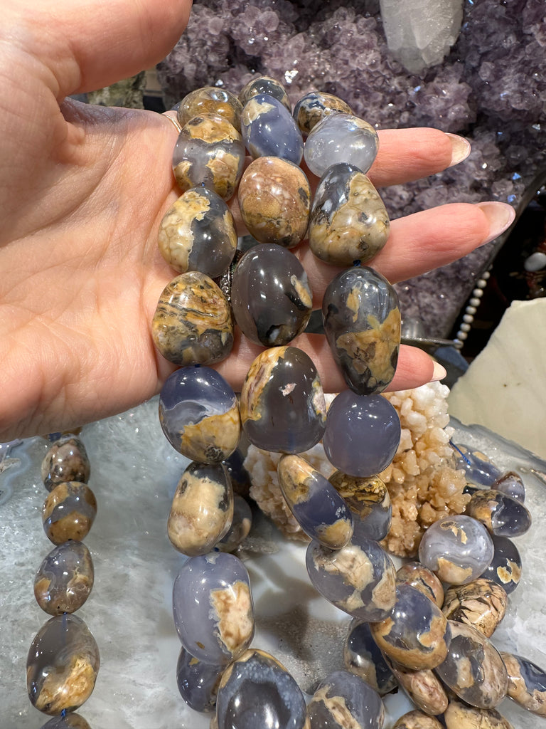 Blue chalcedony matrix nugget 24-28mm gemstones beads