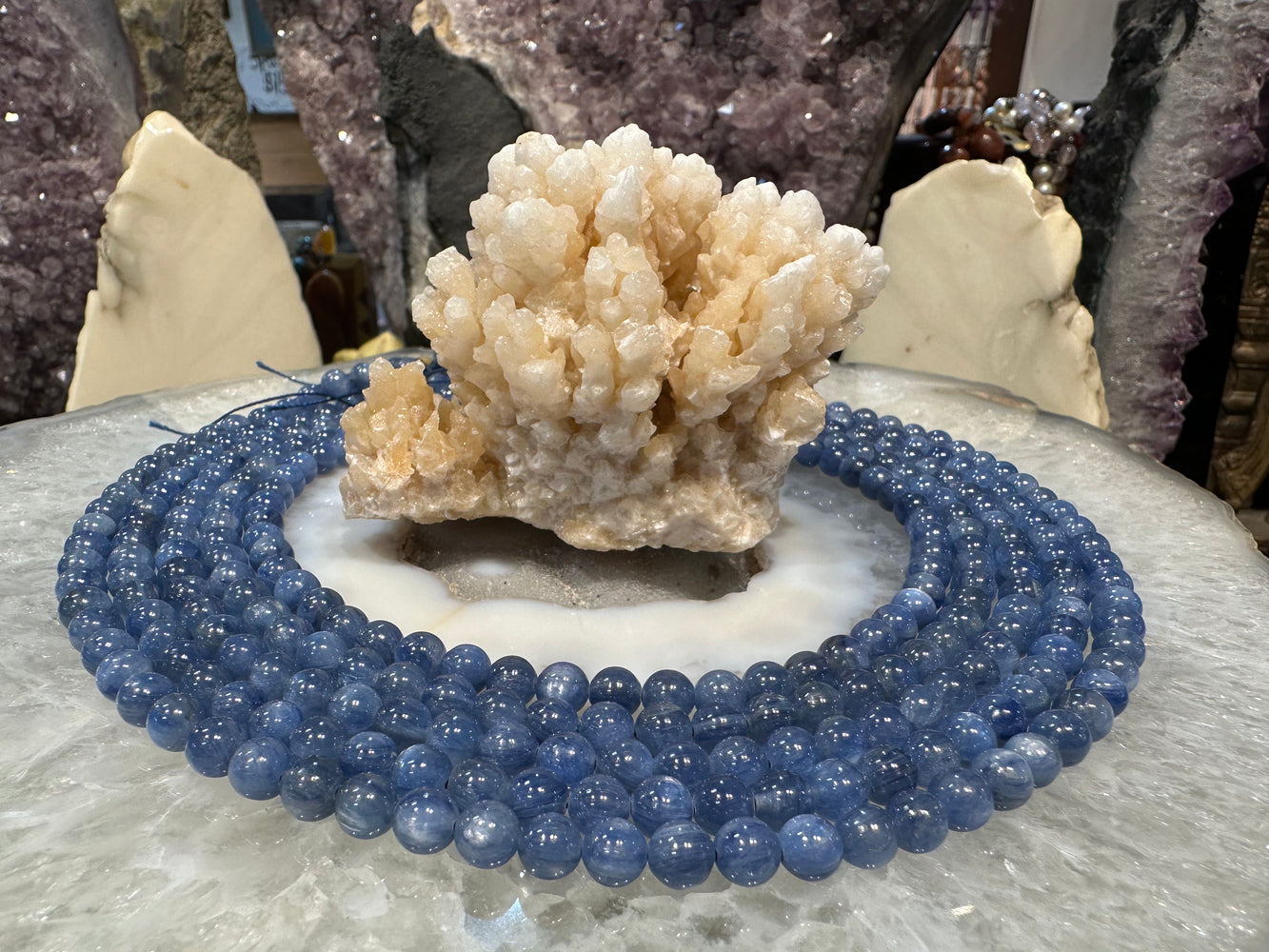 Blue Kyanite 6mm round gemstone