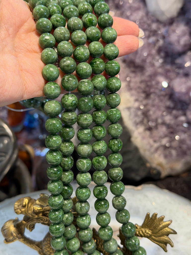 Chrome diopside 10mm gemstone