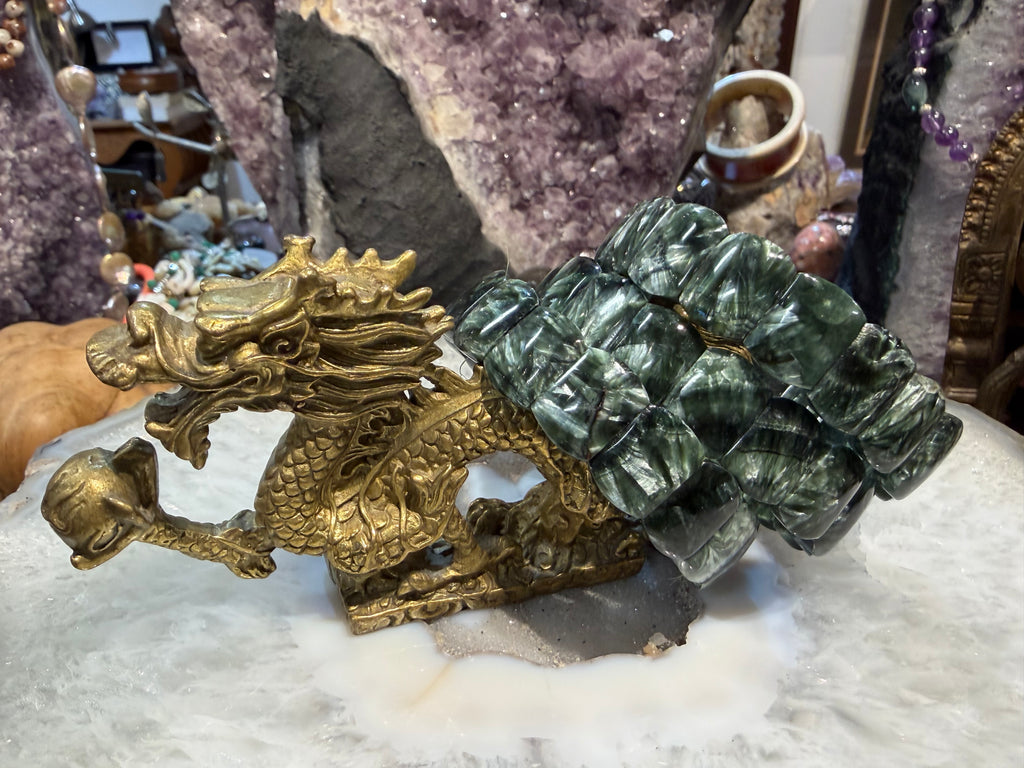 Superb seraphinite cuff 16mm bracelet