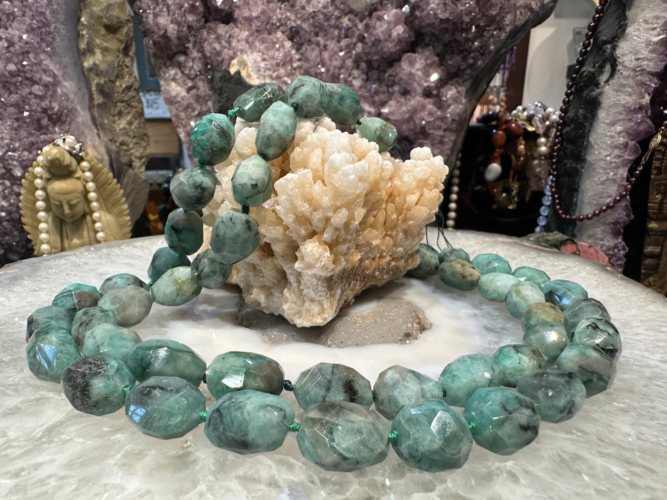 Rare Emerald faceted nugget 14-19mm gemstone beads
