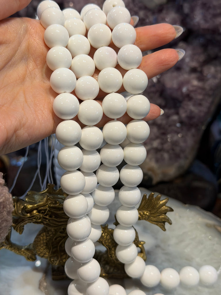 White agate 15mm gemstone