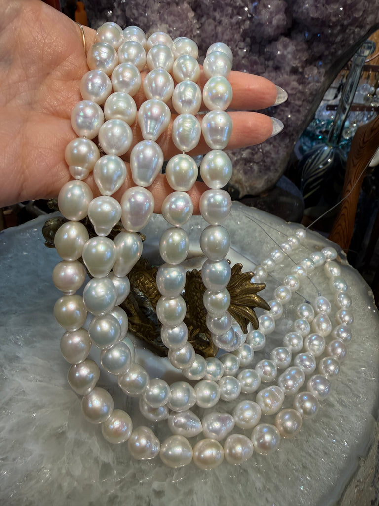 Beautiful 13mm lustrous freshwater pearls
