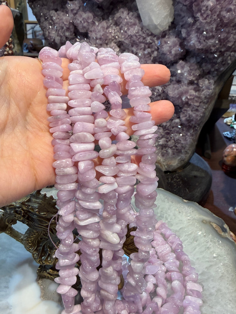 Superb kunzite nugget 10-12mm gemstones beads