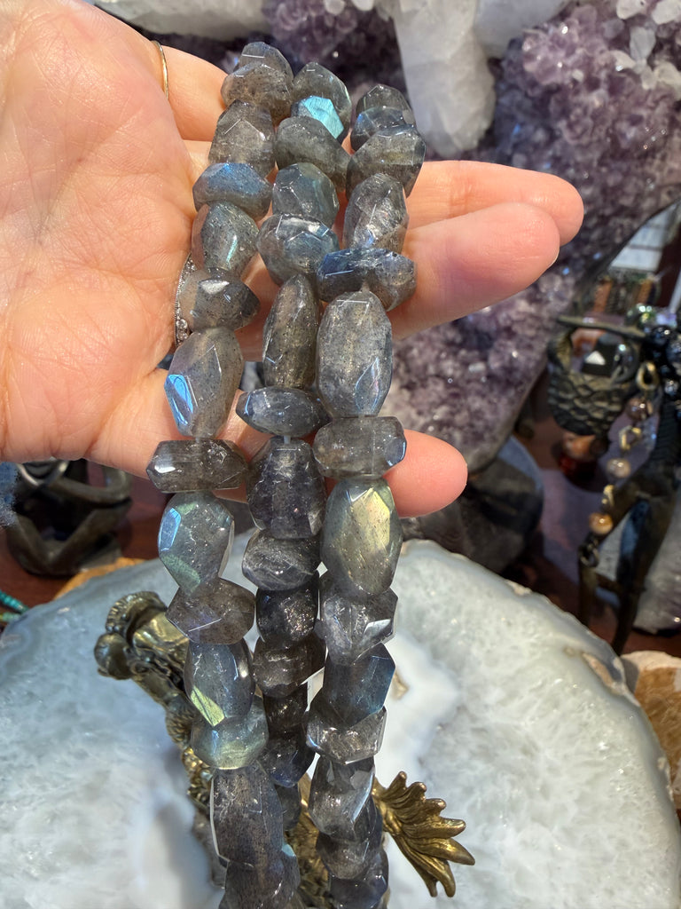 Superb labradorite 2 way cut flash gemstones beads