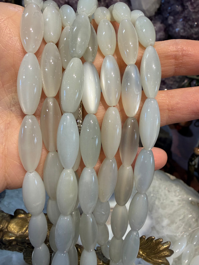 White moonstone flash olive 20mm gemstone beads