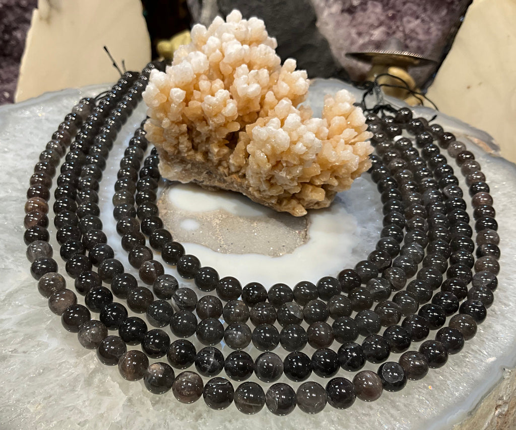 8mm Scapolite Round Gemstone Beads (Natural Cat's Eye)
