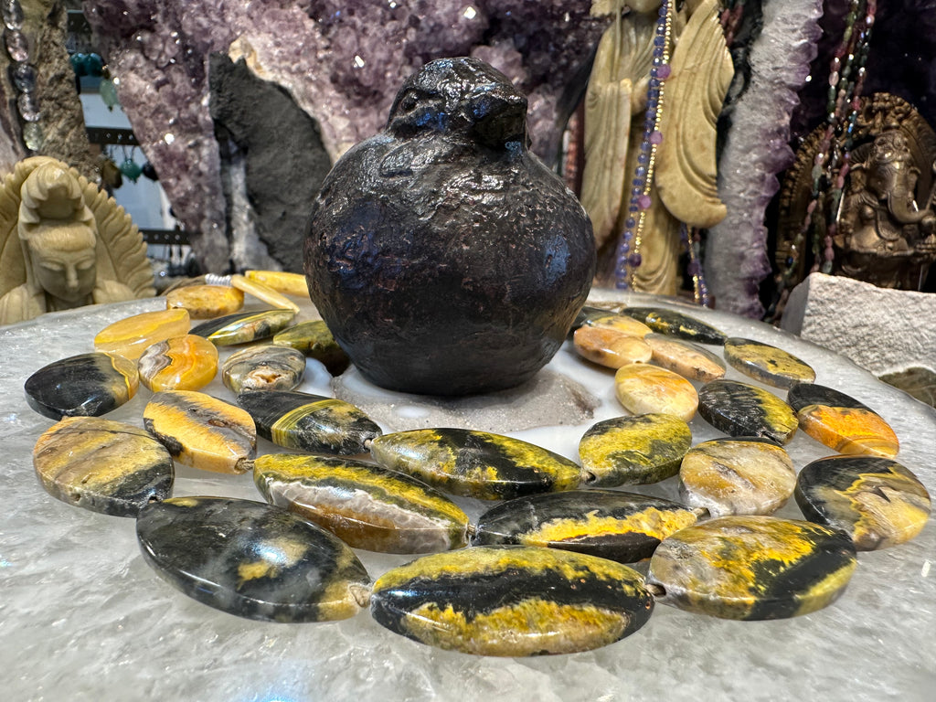 Bumblebee jasper marquis 32-35mm gemstone beads