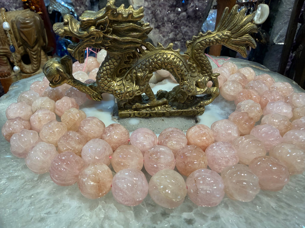 Superb Morganite carved melon 16mm gemstone