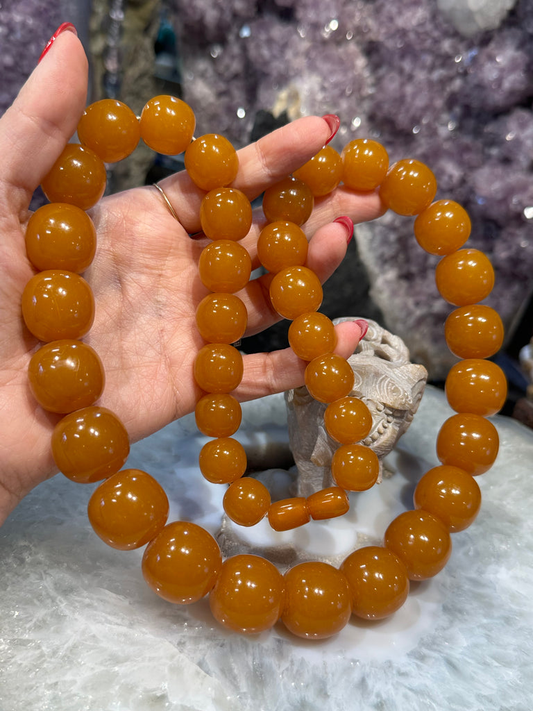 Vintage pressed Baltic amber necklace