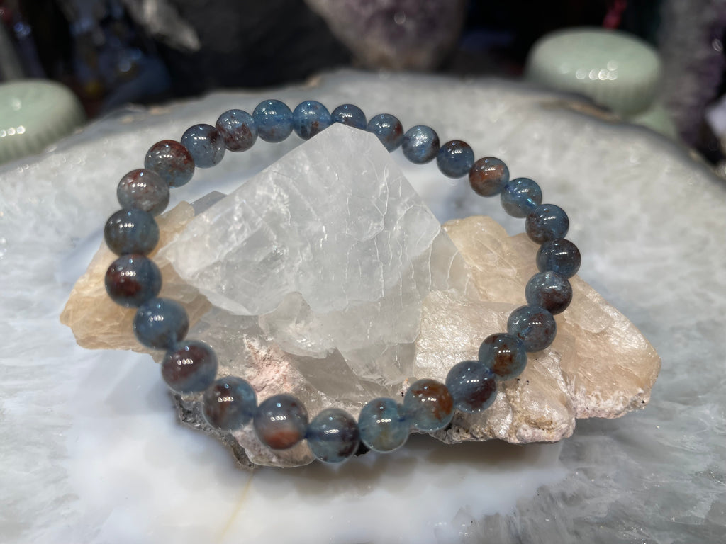 Aquamarine with sunstone 7mm gemstone bracelet