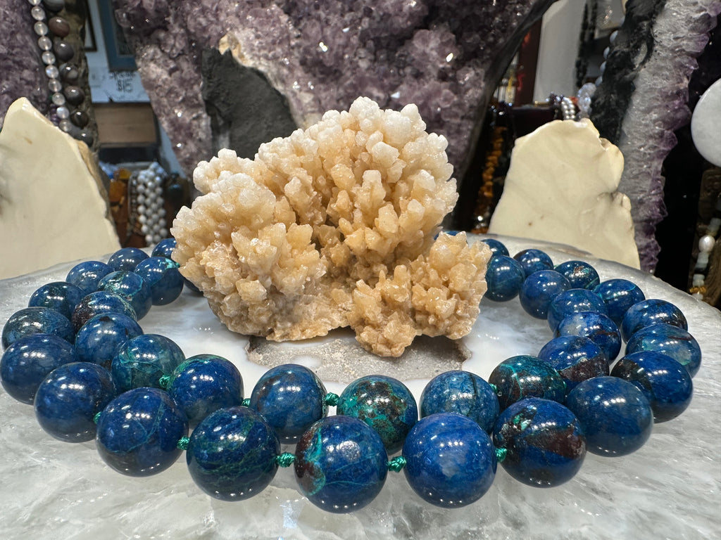 Superb Shattuckite 15.5mm gemstones beads
