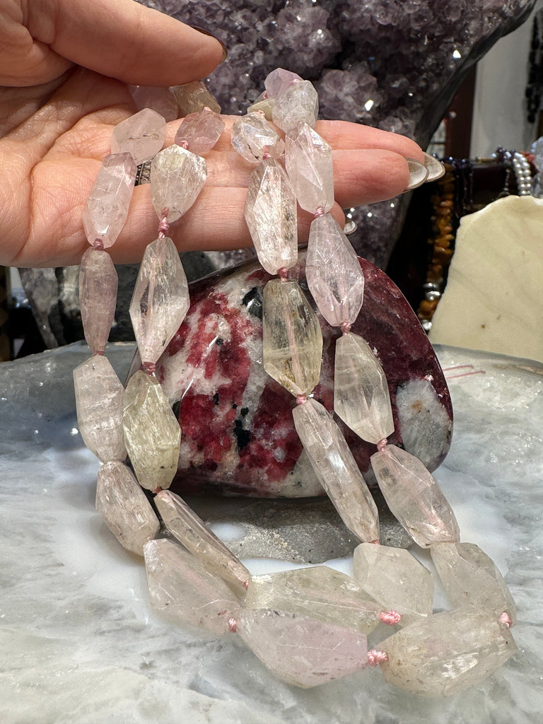 Gorgeous kunzite faceted cut gemstones beads