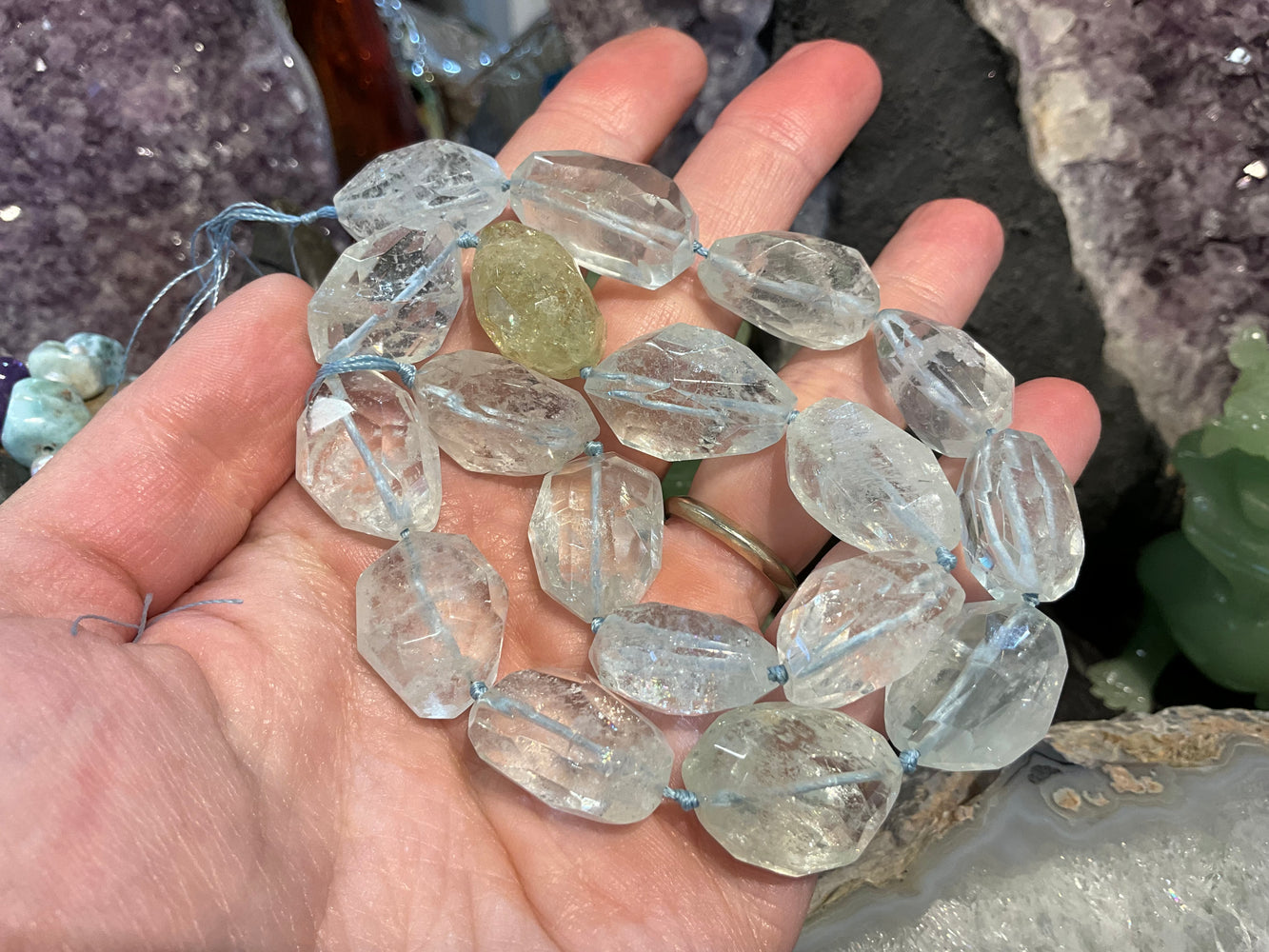 Superbes Perles de Gemme en Pépites Facettées d'Aigue-Marine et de Goshenite (Eau) Rares