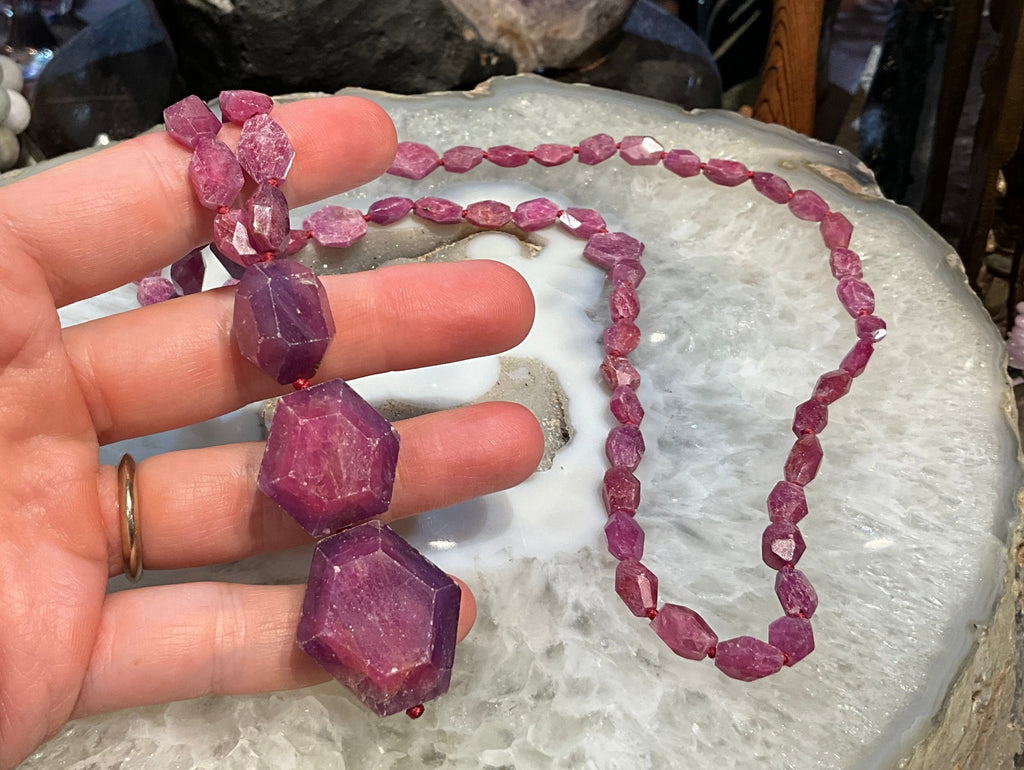 Rare Old Stock Natural Ruby Faceted Hexagon Gemstone Beads Necklace