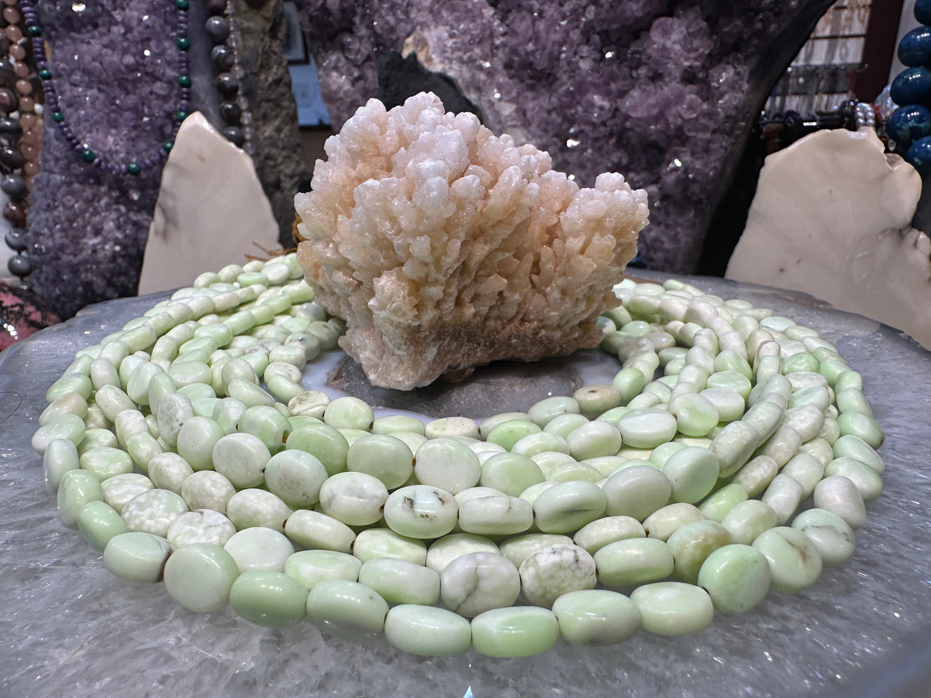 Lemon magnesite oval 10mm gemstone beads
