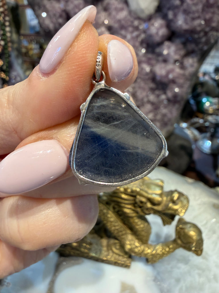 Stunning Natural Sapphire Faceted Sterling Silver Gemstone Pendant