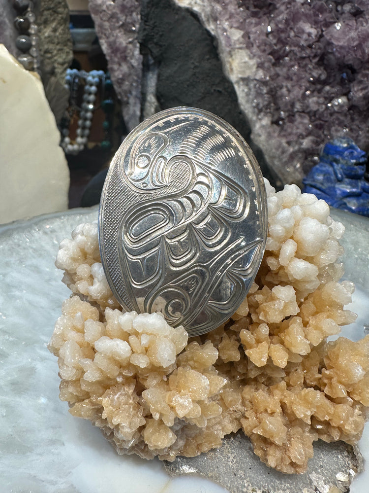 Sterling silver oval gitxsan eagle native pendant pin