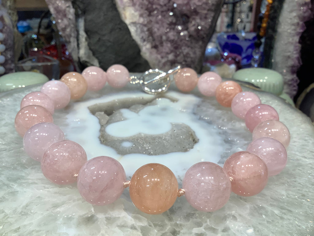 Stunning pink morganite 20mm knotted gemstone necklace