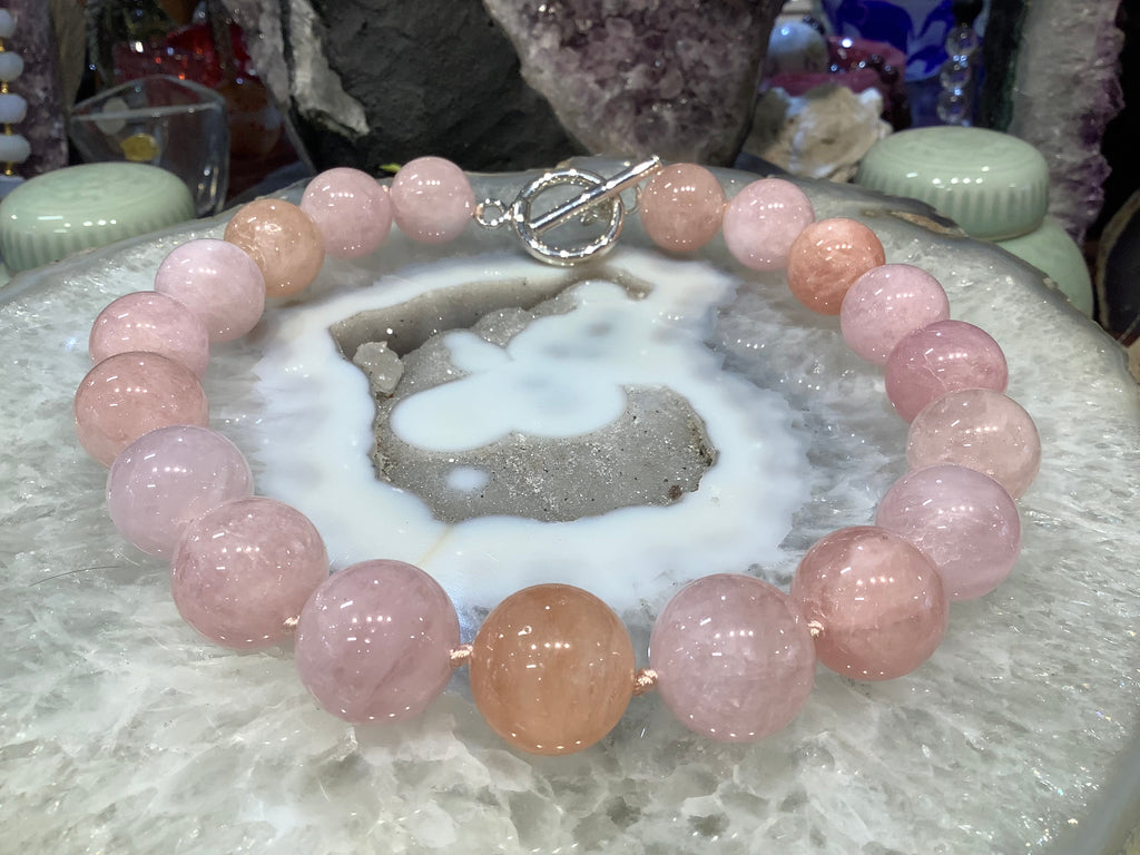 Stunning pink morganite 20mm knotted gemstone necklace