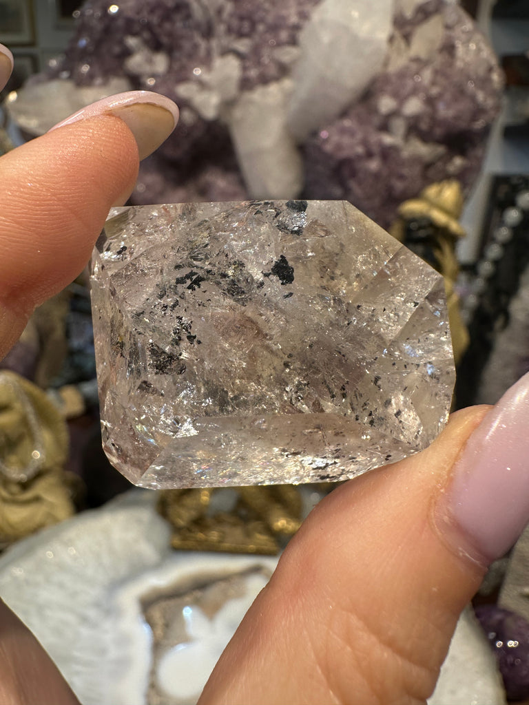 Superb Herkimer quartz diamond 40.9g
