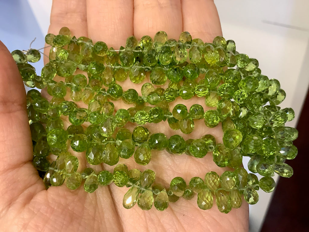 Sparkling Faceted Cut Green Peridot Briolette Teardrop Gemstone Beads