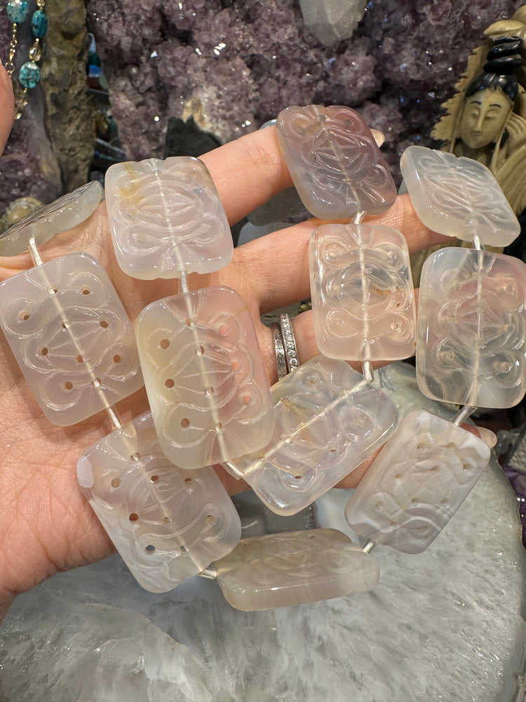 Agate carving rectangle 35x25mm gemstone