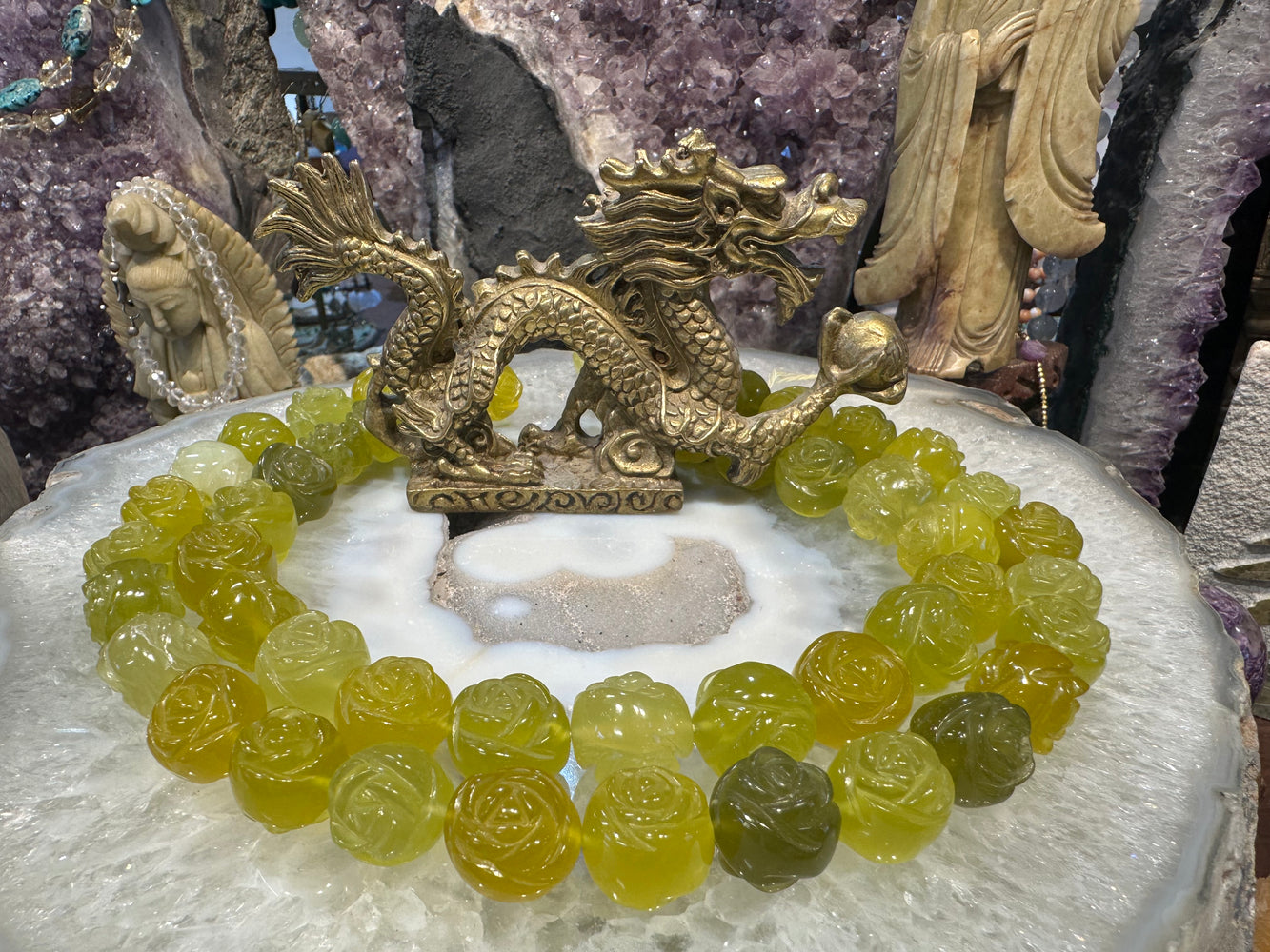 Beautiful serpentine 16mm rosebud flower carving gemstone beads