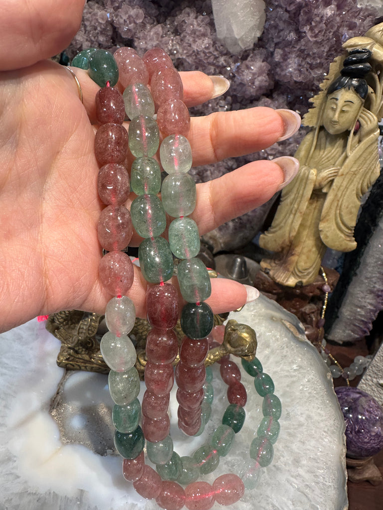 Epidote mixed 14mm barrel gemstone