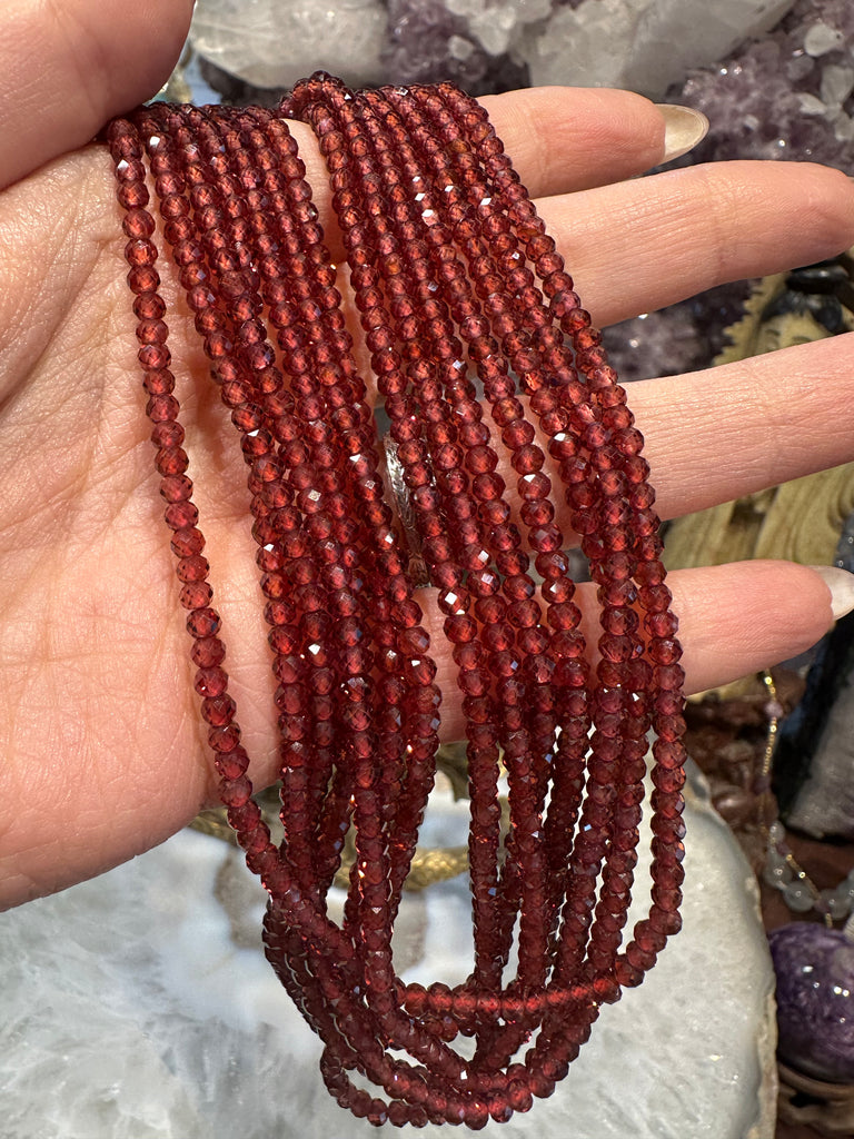 Garnet faceted rondelle 3mm gemstone