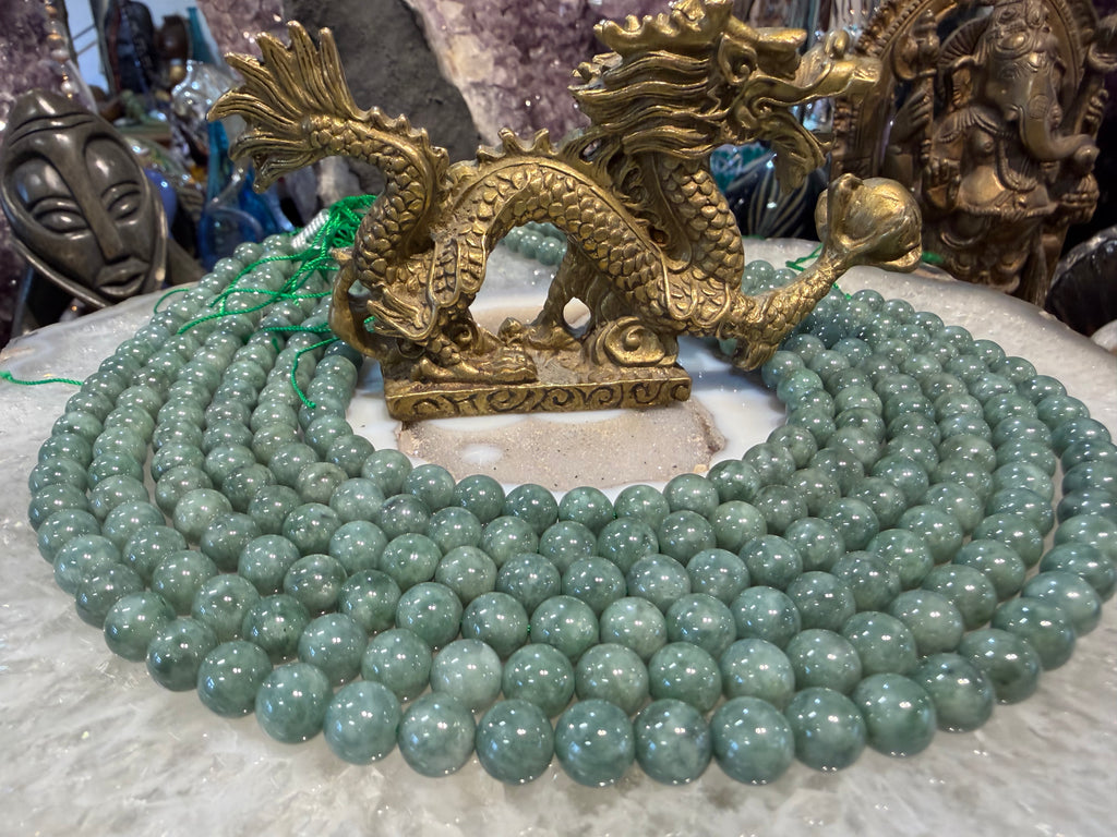 Green jadeite jade 8mm gemstones