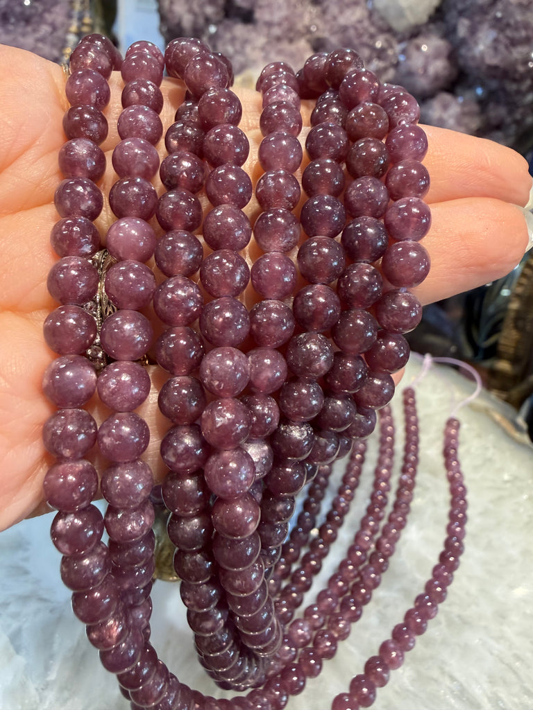 Deep lepidolite 6mm gemstones